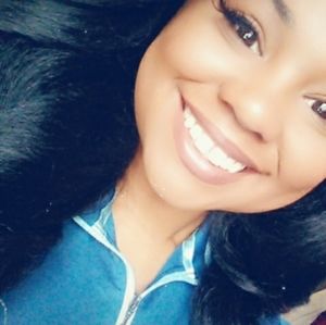 Meet your Posher, Krystle